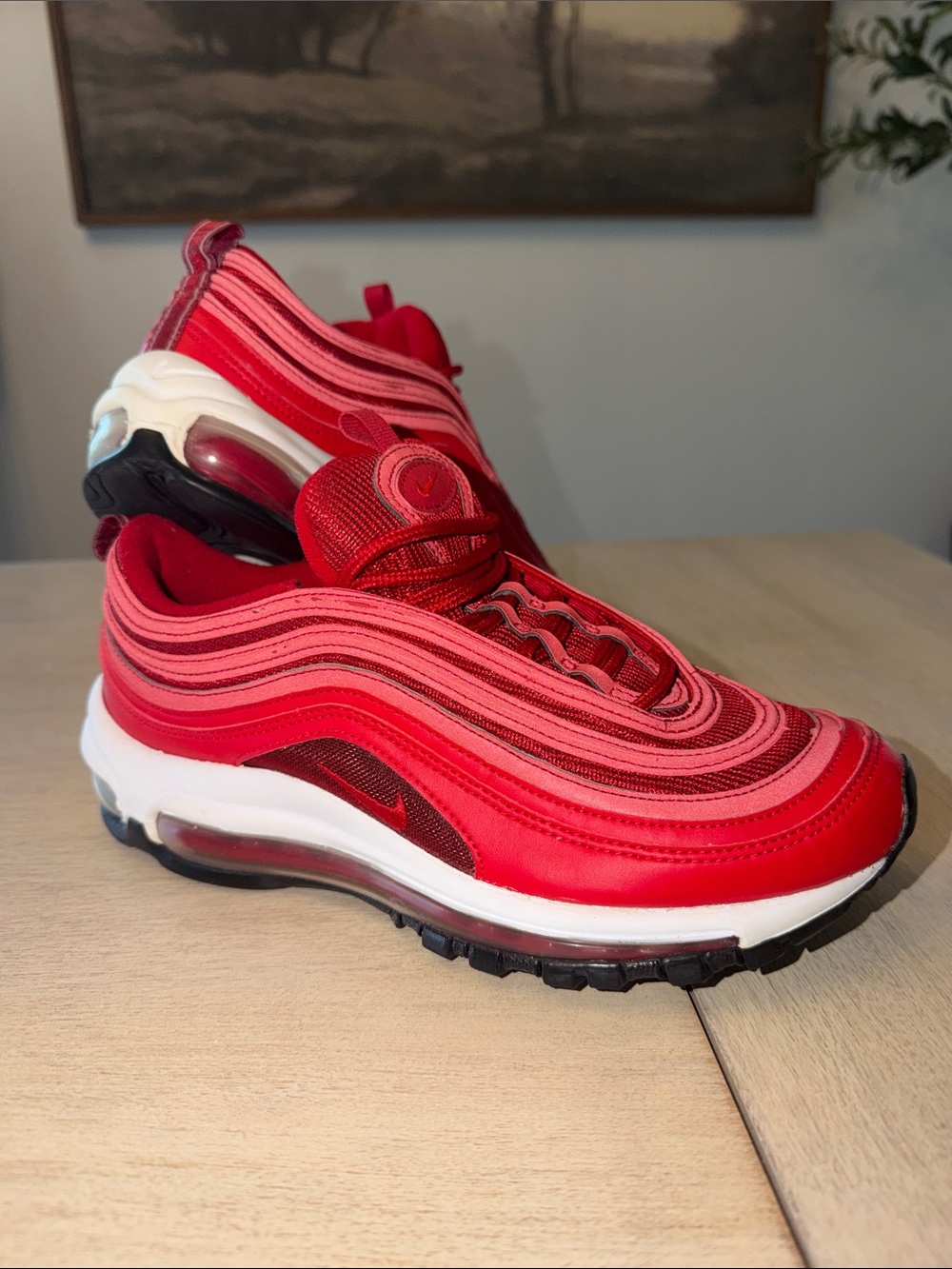 Women’s size 7 Nike Air Max 97